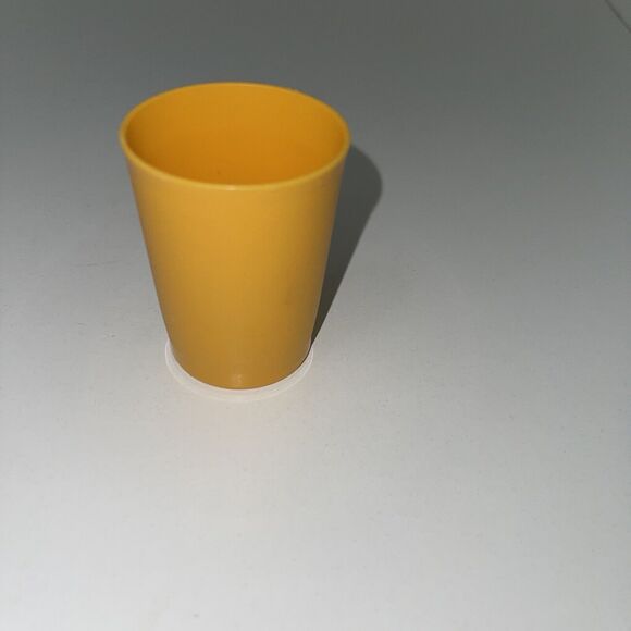 Lot of Vintage Tupperware Toys ~ Plates, Mugs, Cups, Bowls 1400 1502 1401 1503 - Picture 8 of 14